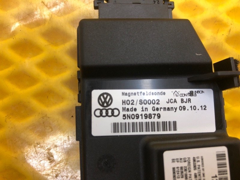 БЛОК МАГНИТНОГО ПОЛЯ Volkswagen Tiguan