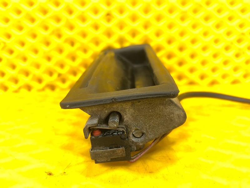 Ручка открывания багажника Volkswagen Touareg 2003 7L6