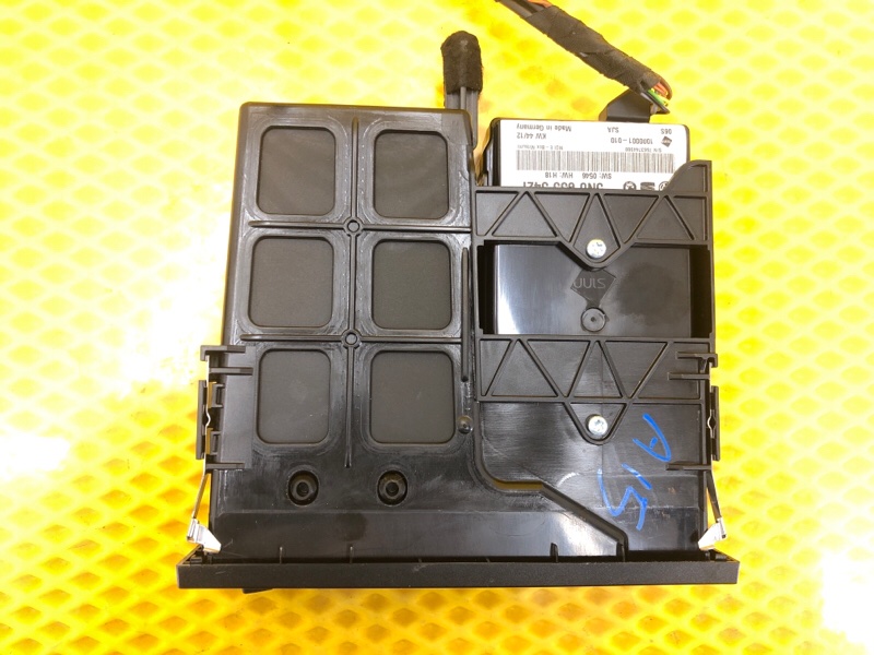 Блок управления мультимедией Volkswagen Tiguan