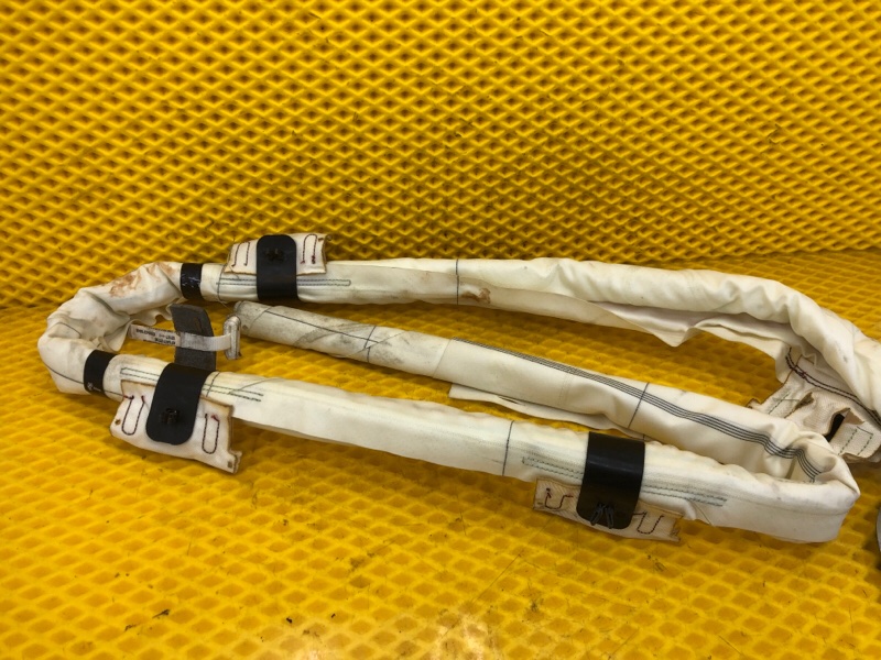 Подушка безопасности боковая (шторка) правая Volkswagen Tiguan