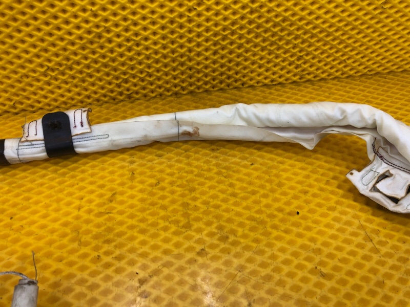 Подушка безопасности боковая (шторка) правая Volkswagen Tiguan