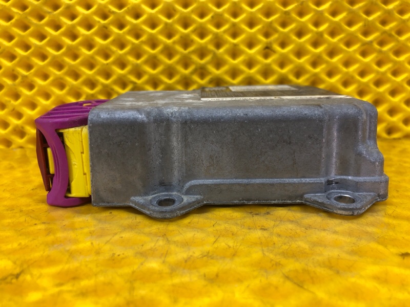 Блок управления airbag Volkswagen Tiguan