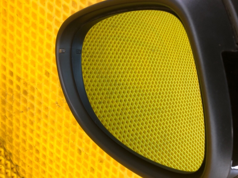 Зеркало боковое правое Volkswagen Tiguan