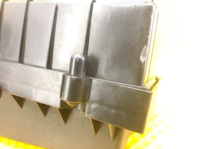 Корпус воздушного фильтра Volkswagen Tiguan