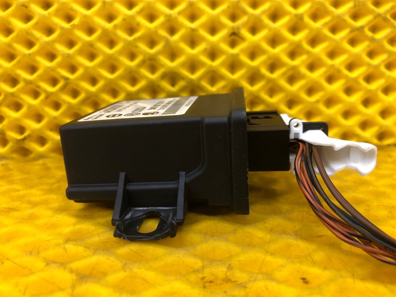 Блок управления светом Volkswagen Tiguan