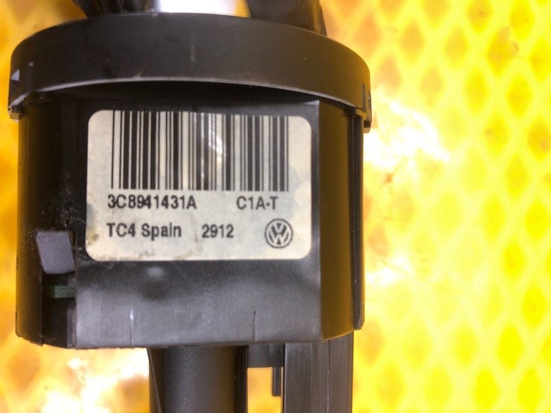 Блок управления светом Volkswagen Tiguan