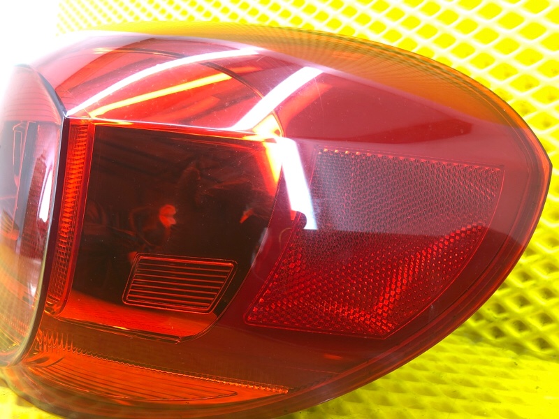 Фонарь задний правый Volkswagen Tiguan