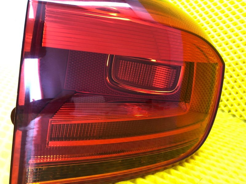 Фонарь задний правый Volkswagen Tiguan