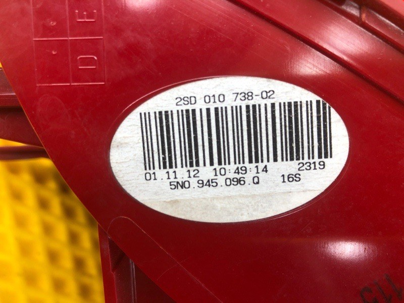 Фонарь задний правый Volkswagen Tiguan