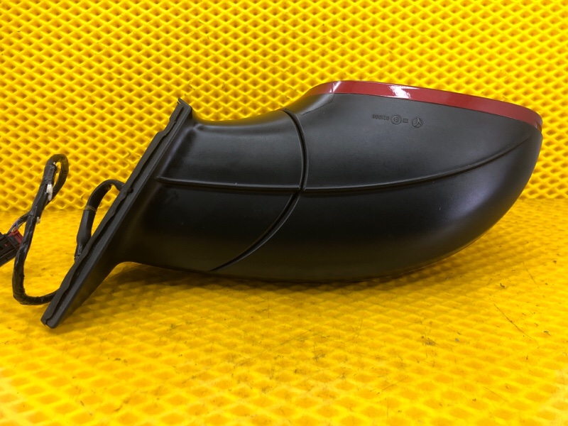 Зеркало боковое правое Audi Q7 2014 4L