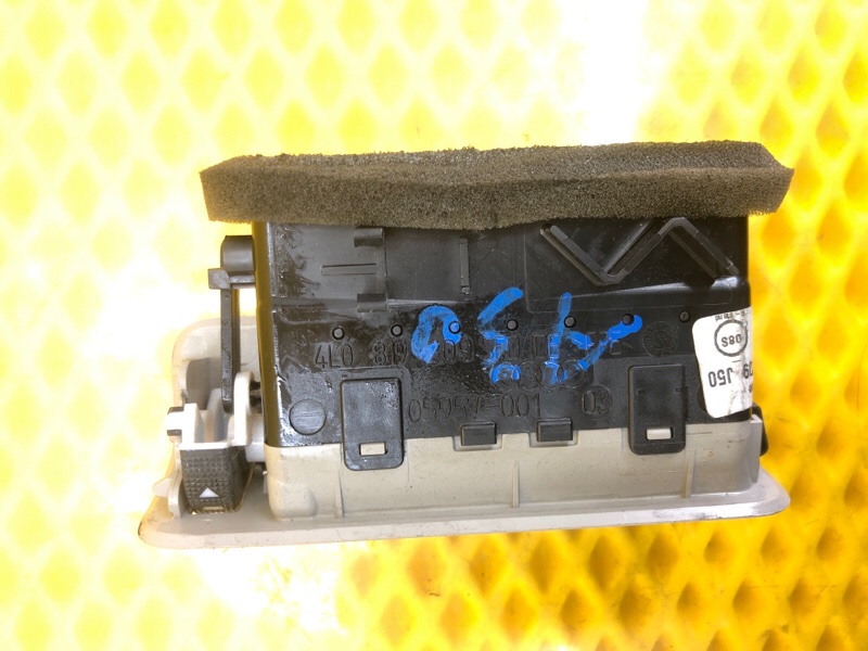 Дефлектор воздушный Audi Q7 2014 4L