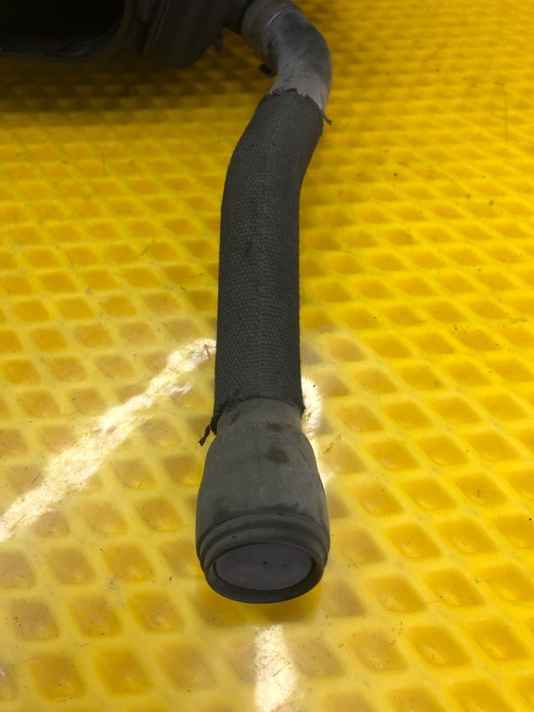 Корпус воздушного фильтра Audi Q7 2014 4LB