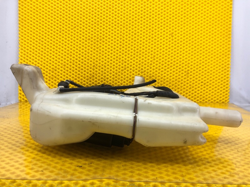 Бачок омывателя Audi Q7 2014 4LB