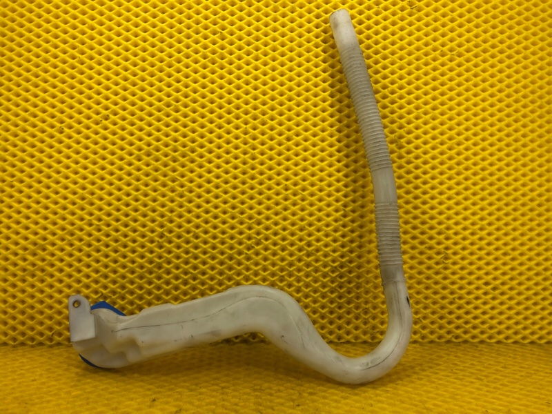 Горловина бачка стеклоомывателя Audi Q7 2014 4LB