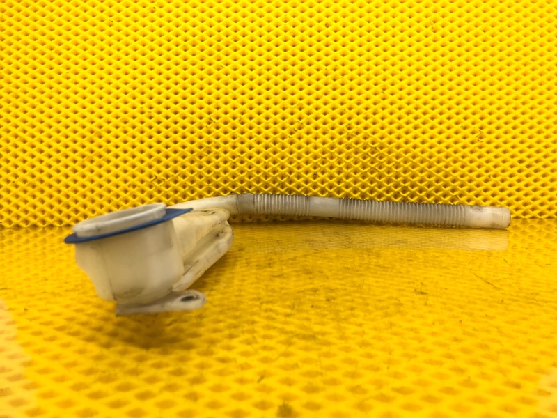 Горловина бачка стеклоомывателя Audi Q7 2014 4LB