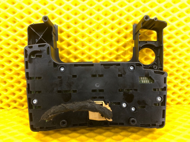 Блок управления мультимедией Audi Q7 2014 4LB