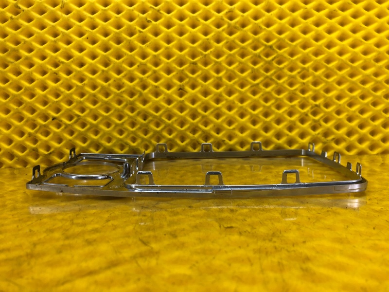 Накладка декоративная Audi Q7 2014 4LB