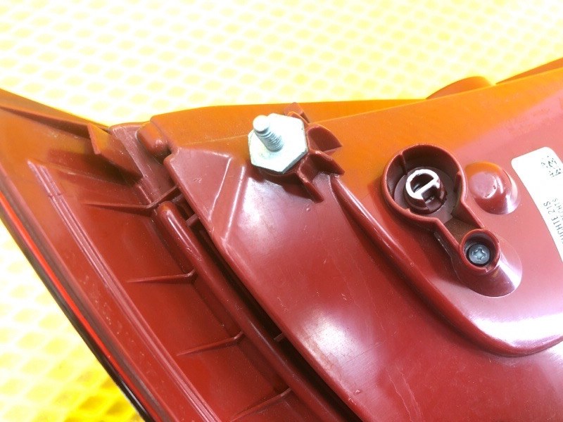 Фонарь задний правый Audi Q7 2014 4LB