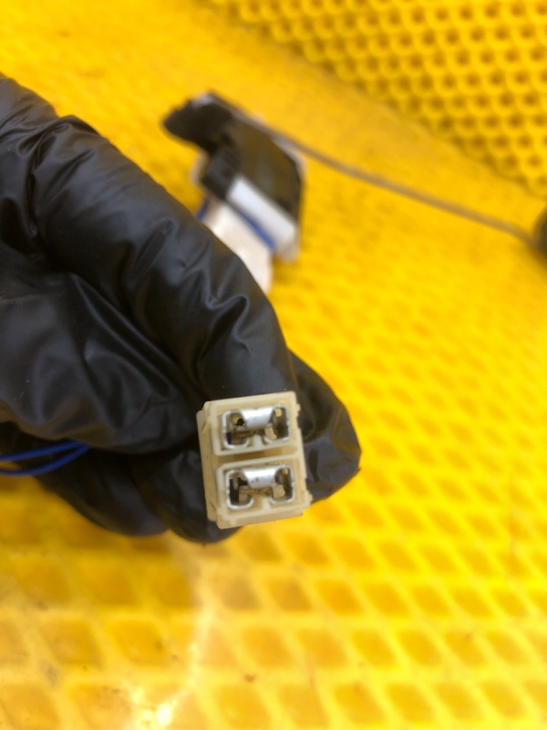 Датчик уровня топлива Audi Q7 2014 4LB