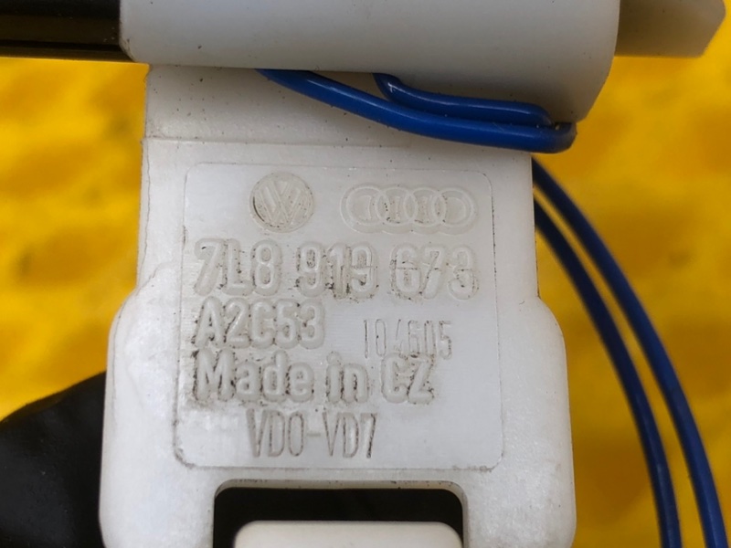Датчик уровня топлива Audi Q7 2014 4LB