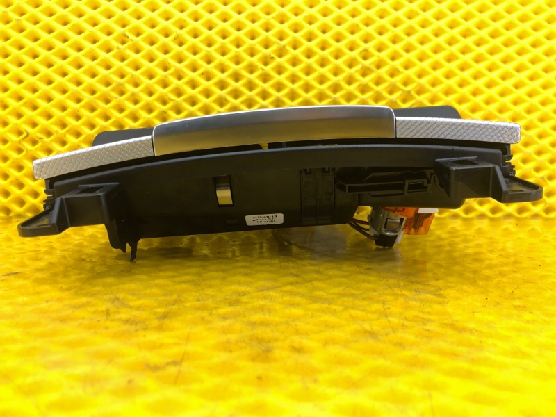 Пепельница Audi Q7 2014 4LB