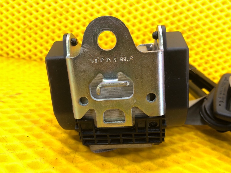 Ремень безопасности задний правый Audi Q7 2014 4LB