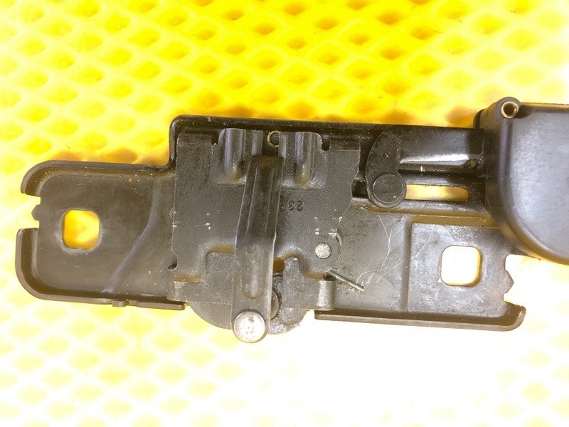 Замок крышки багажника Audi Q7 2014 4LB