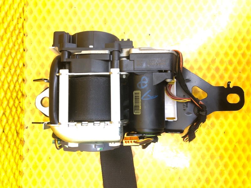 Ремень безопасности передний Mercedes-Benz S-Class 2014 W222