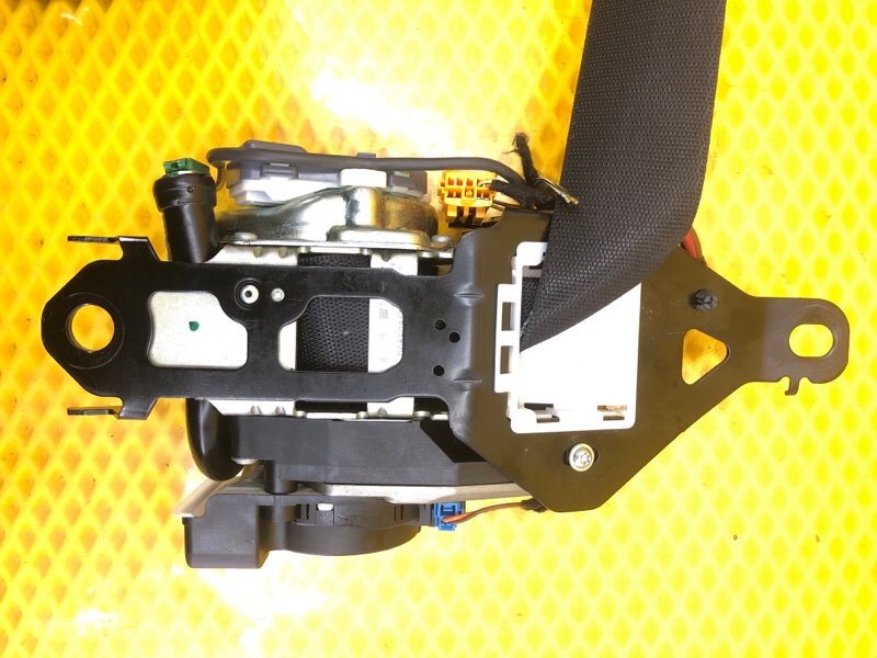 Ремень безопасности передний Mercedes-Benz S-Class 2014 W222