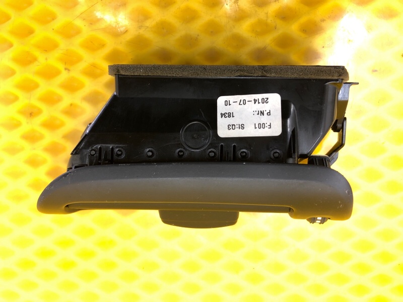 Дефлектор воздушный левый (воздуховод) Mercedes-Benz S-Class 2014 W222