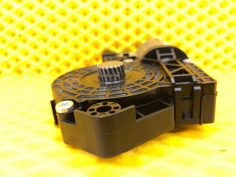 Моторчик люка Mercedes-Benz S-Class 2014 W222