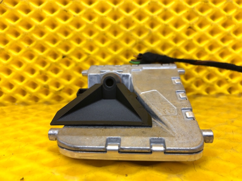 Камера Mercedes-Benz S-Class 2014 W222