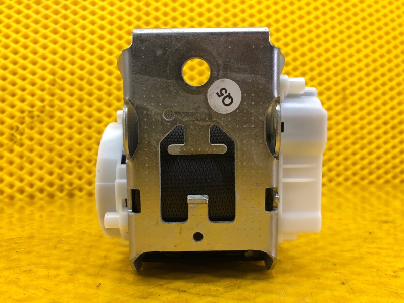 Ремень безопасности задний центральный Mercedes-Benz S-Class 2014 W222