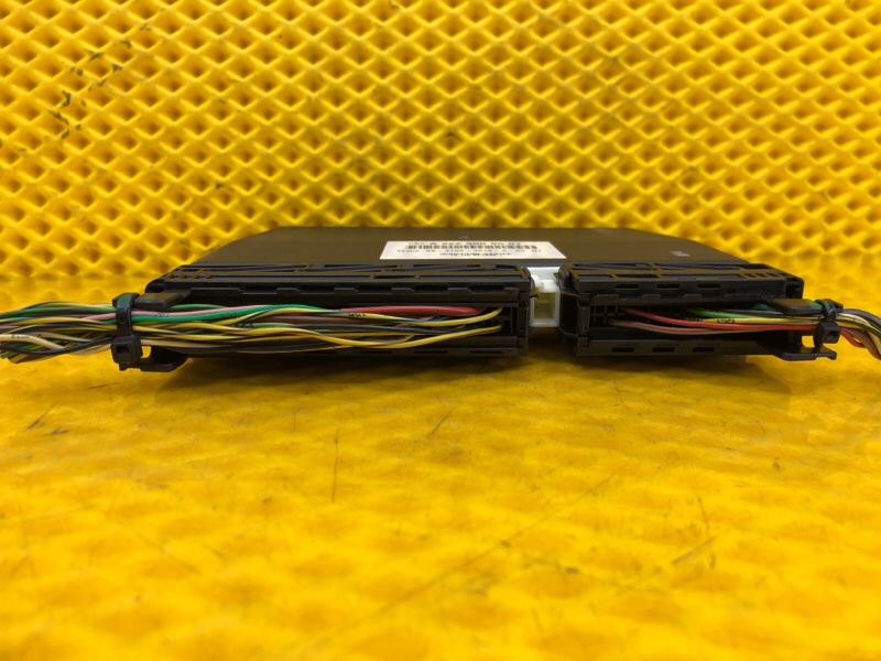 Блок управления пневмоподвеской Mercedes-Benz S-Class 2014 W222