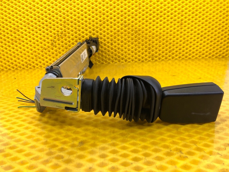 Замок ремня безопасности (ответная часть) Mercedes-Benz S-Class 2014 W222