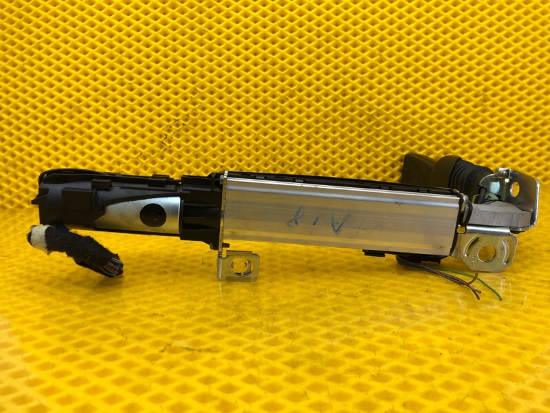 Замок ремня безопасности (ответная часть) Mercedes-Benz S-Class 2014 W222