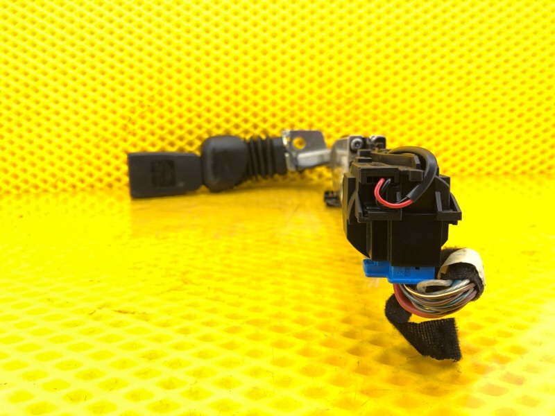 Замок ремня безопасности (ответная часть) Mercedes-Benz S-Class 2014 W222