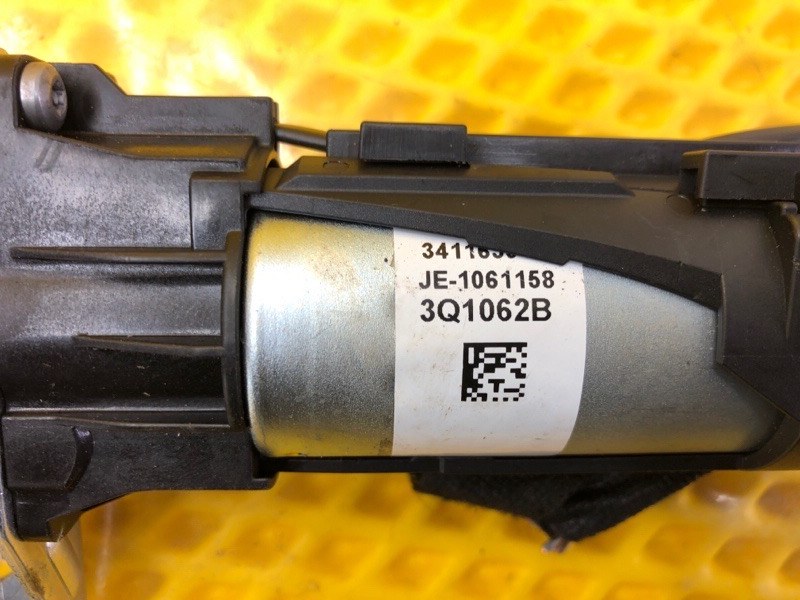 Замок ремня безопасности (ответная часть) Mercedes-Benz S-Class 2014 W222