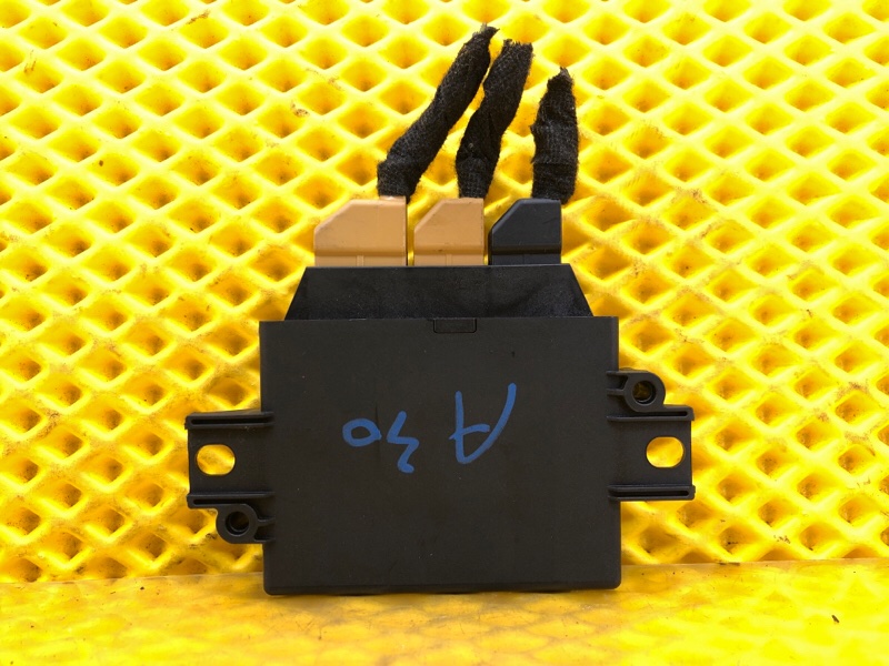 Блок управления парктрониками (система parktronic) Audi Q7 2014 4LB