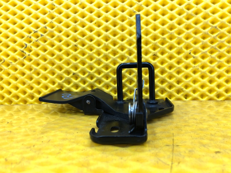 Крюк замка капота Audi Q7 2014 4LB