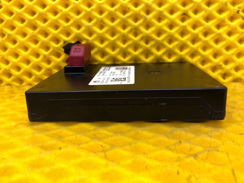 Блок управления бесключевым доступом Audi Q7 2014 4LB