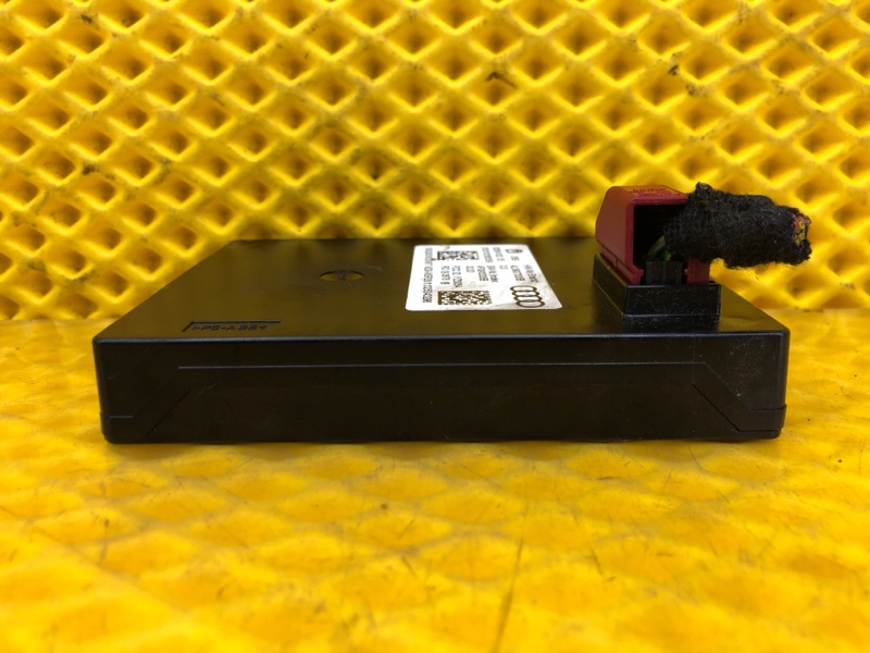 Блок управления бесключевым доступом Audi Q7 2014 4LB