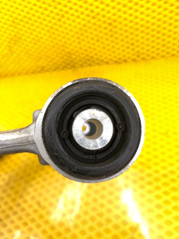 Рычаг подвески Audi Q7 2014 4LB