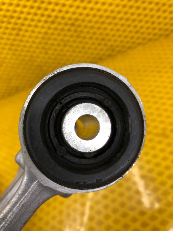 Рычаг подвески Audi Q7 2014 4LB