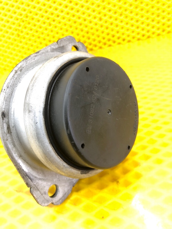 Подушка двигателя Audi Q7 2014 4LB