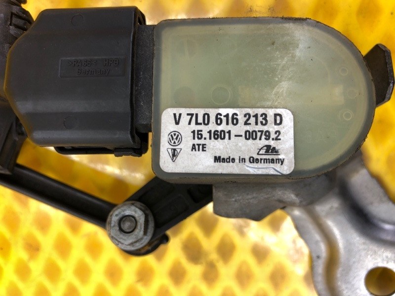 Датчик дорожного просвета Audi Q7 2014 4LB