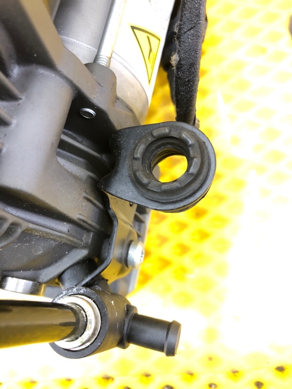 Компрессор пневмоподвески Mercedes-Benz S-Class 2014 W222