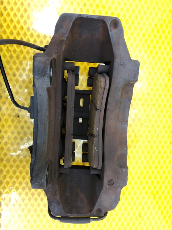 Суппорт Audi Q7 2014 4LB