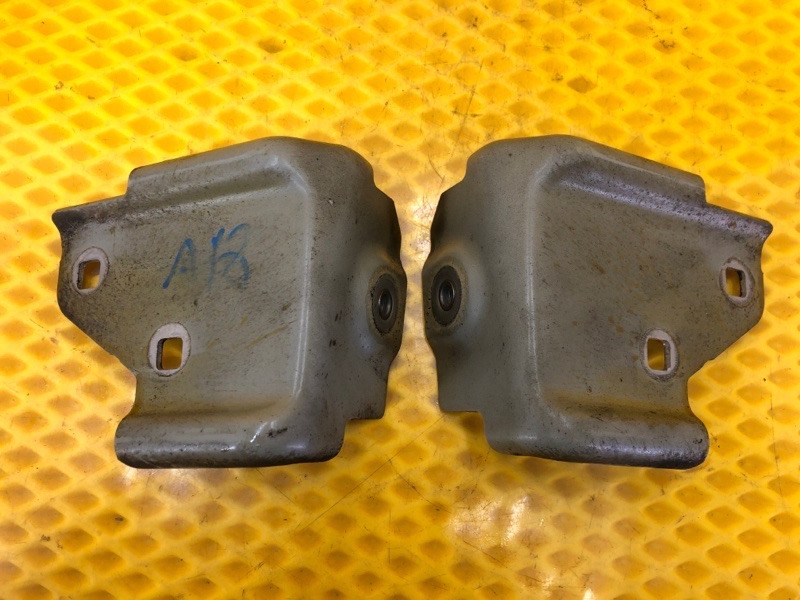 Кронштейн крепления крыла Mercedes-Benz S-Class 2014 W222