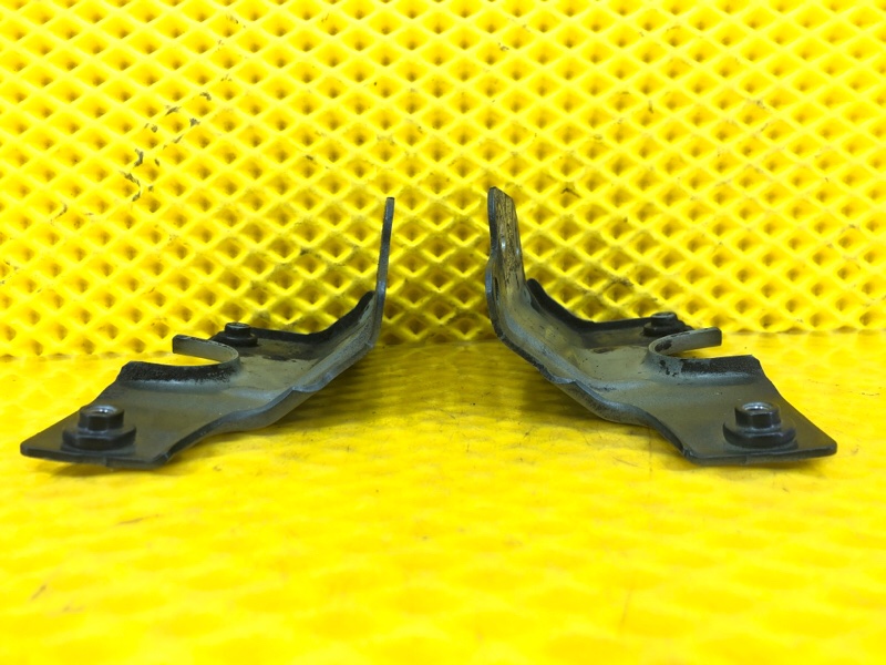 Кронштейн крепления крыла Mercedes-Benz S-Class 2014 W222